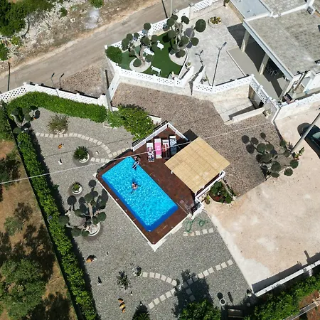 Regina Di Puglia Ferienhaus *