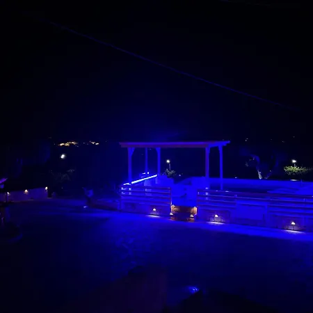 بيت للعطل Regina Di Puglia *