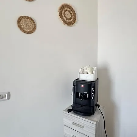 Regina Di Puglia مونوبولي